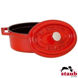 Caçarola Oval 23cm Cereja Staub La Cocotte de Ferro Fundido