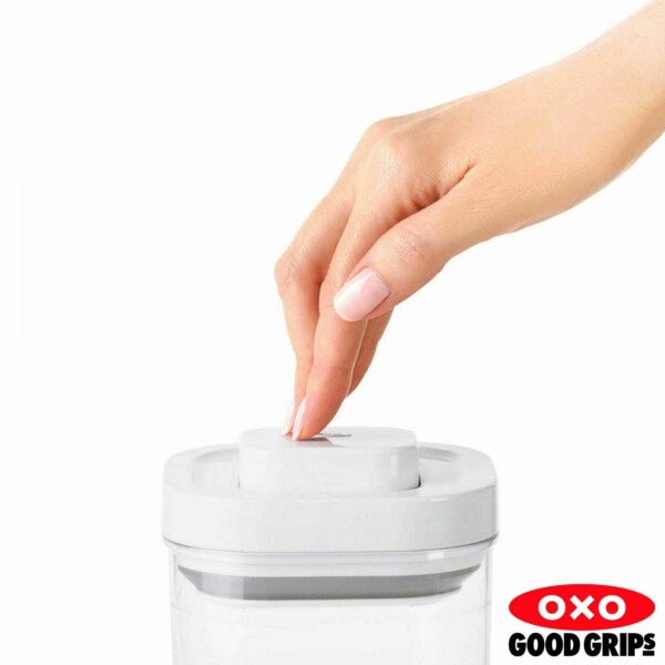 Pote Quadrado 2,2 litros Oxo Pop com Fechamento Hermético