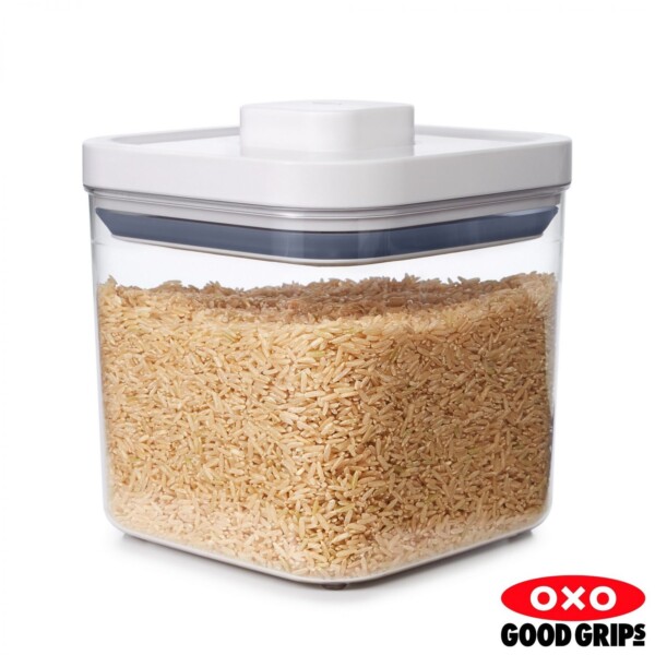 Pote Quadrado 2,4 litros Oxo Pop Softworks com Fechamento Hermético