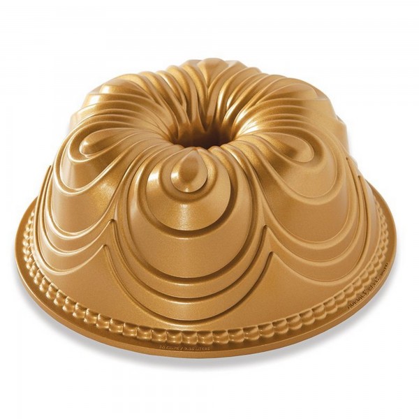 Fôrma para Bolo Nordic Ware Chiffon Bundt Redonda 25cm Dourada de Alumínio Fundido