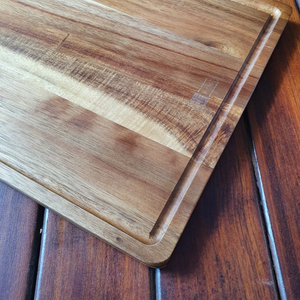 Tábua para Servir Retangular 40cm James.F de Madeira Acácia